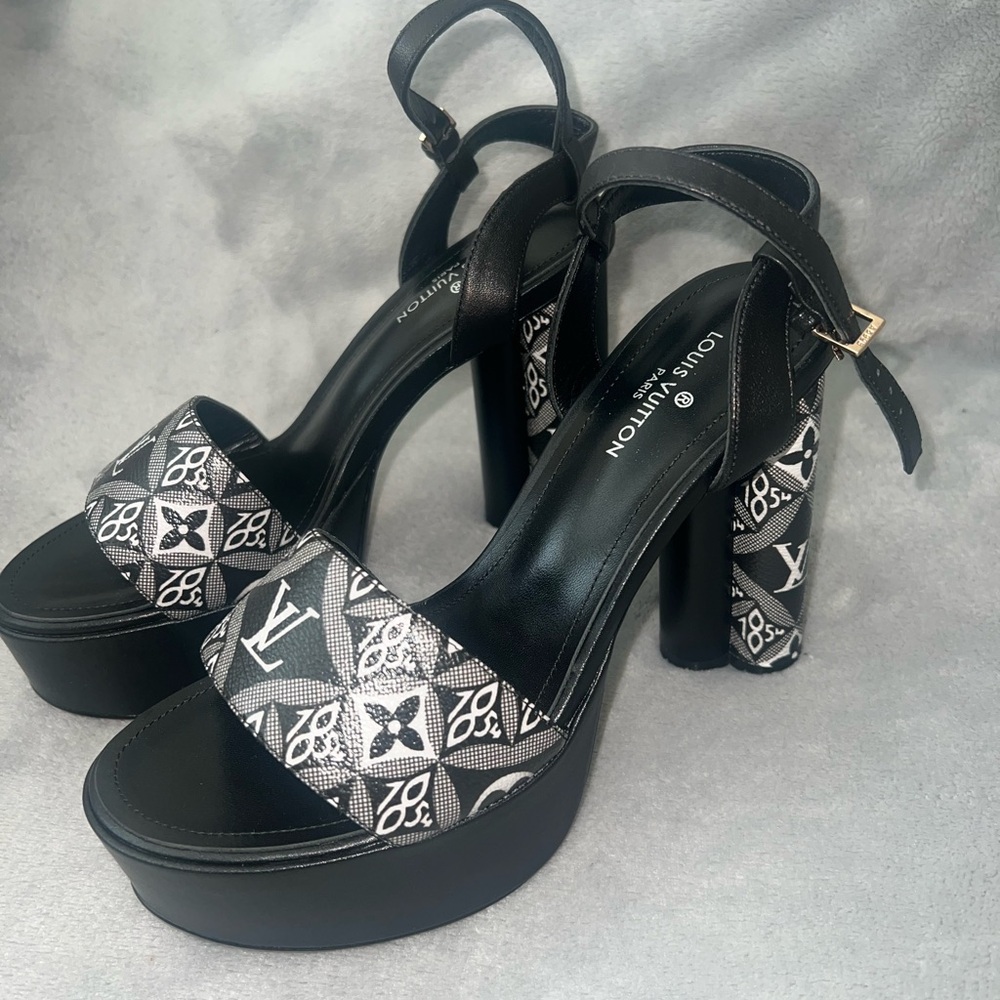 Louis Vuitton 1854 monogram heels